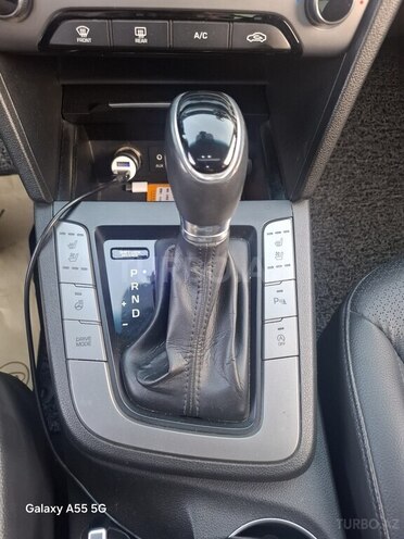 Hyundai Avante-8