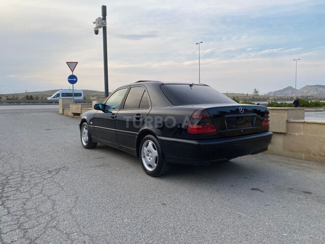 Mercedes C 180-3