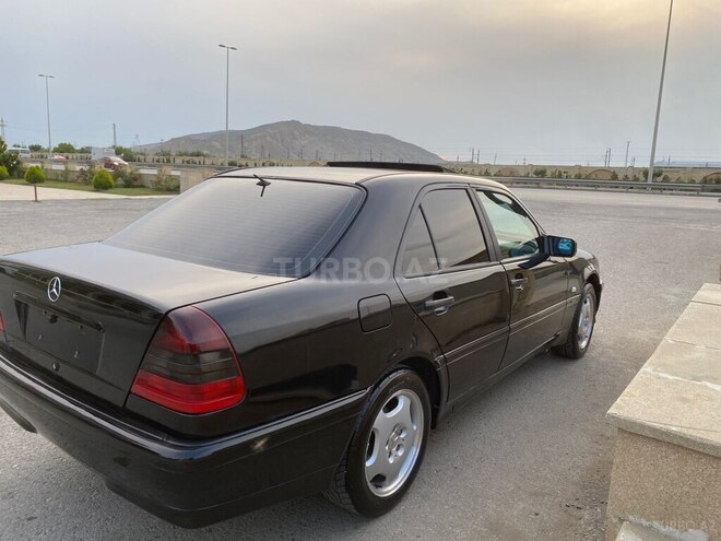 Mercedes C 180-4