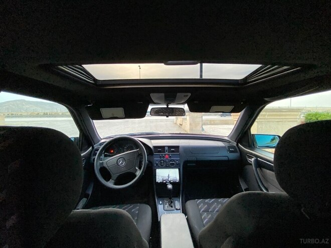 Mercedes C 180-6