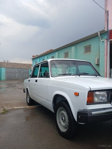 LADA (VAZ) 2107-5