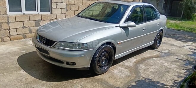 Opel Vectra-5