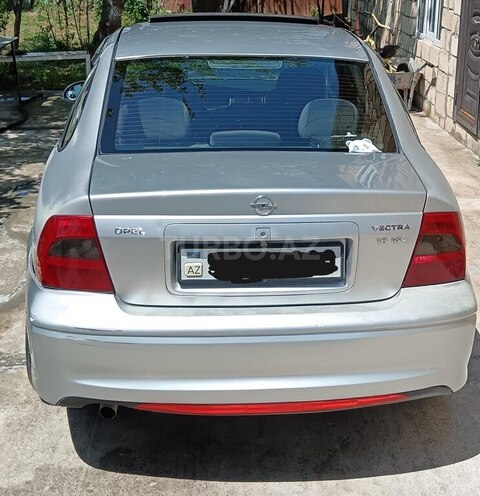 Opel Vectra-2