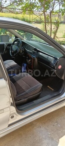 Opel Vectra-11