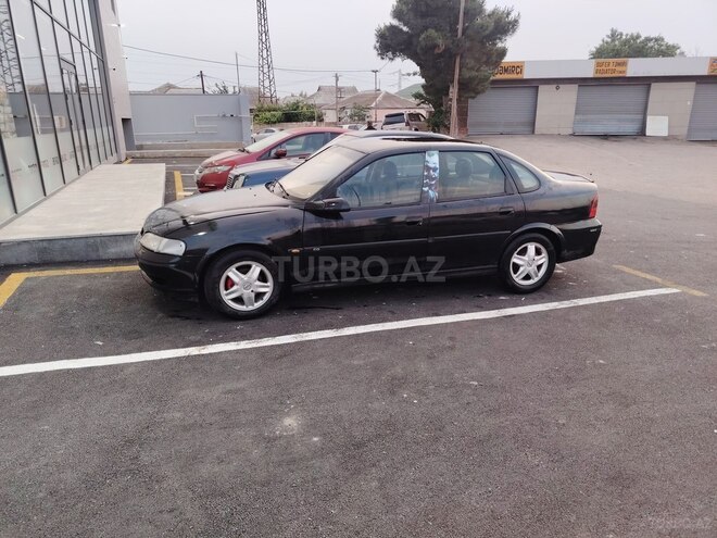 Opel Vectra-3