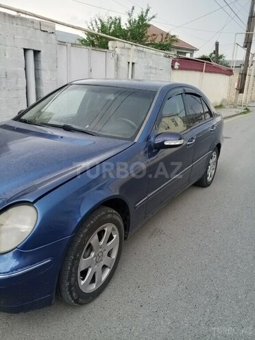 Mercedes C 200-3
