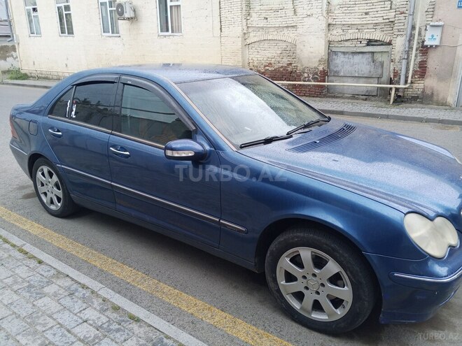 Mercedes C 200-4