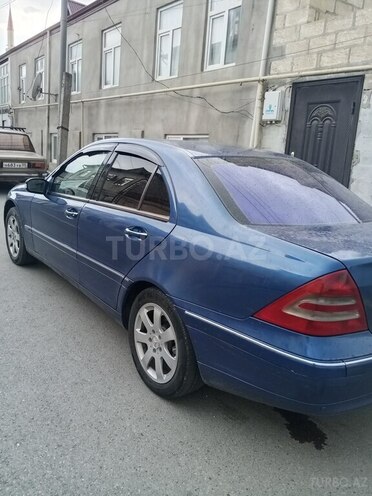 Mercedes C 200-7