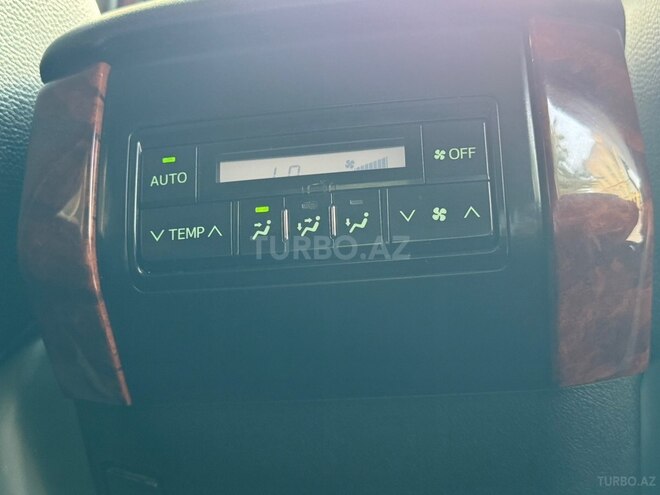 Toyota Land Cruiser Prado-14