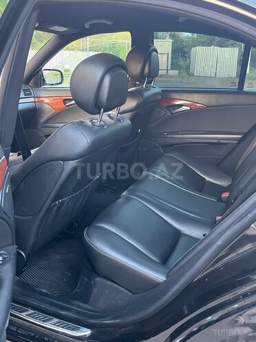 Mercedes E 220-6