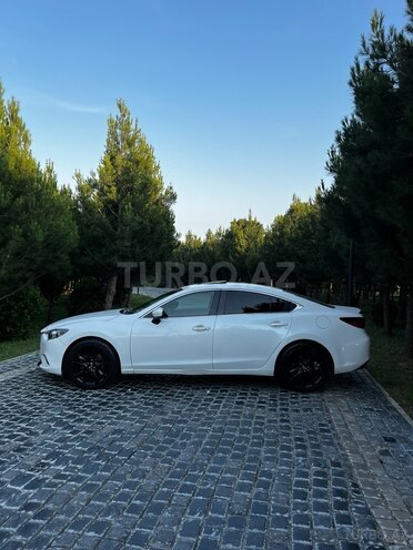 Mazda 6-4