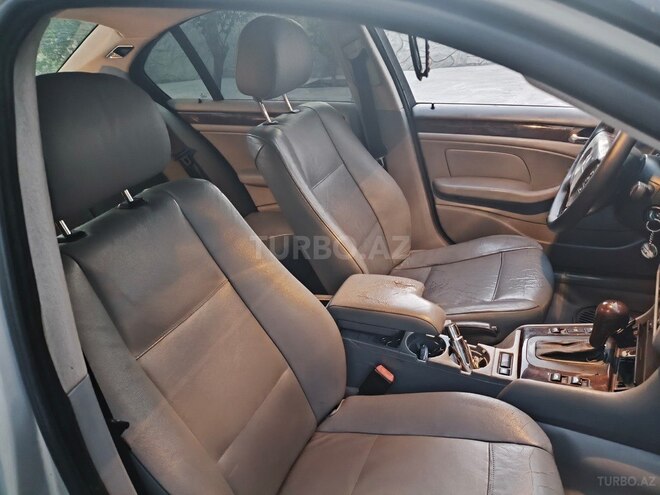 BMW 325-10