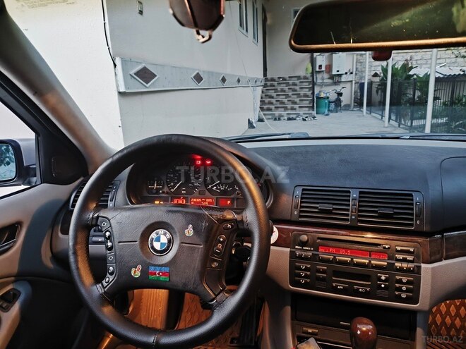 BMW 325-5