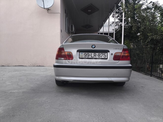 BMW 325-4