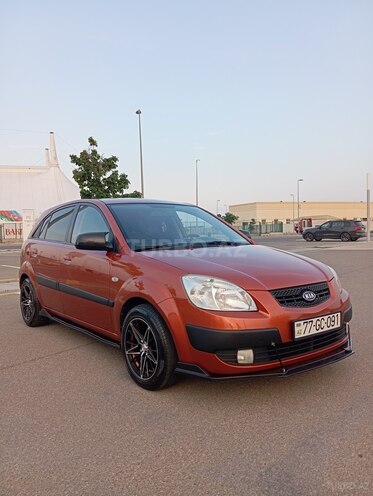 Kia Rio-11
