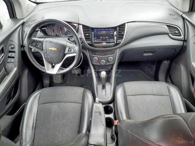 Chevrolet Trax-8