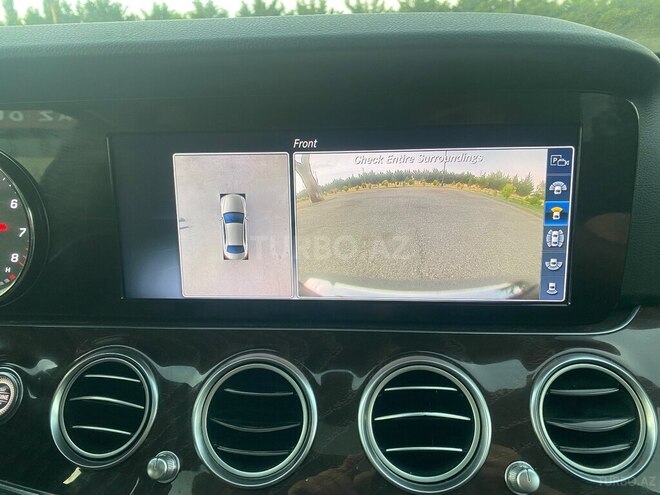 Mercedes E 300-12