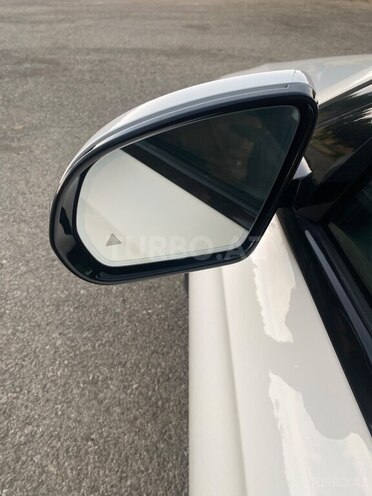 Mercedes E 300-15