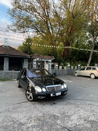 Mercedes E 220-9