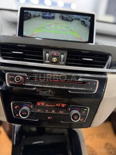 BMW X1-13