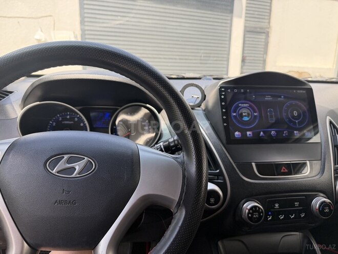 Hyundai ix35-6