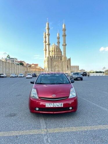 Toyota Prius-1