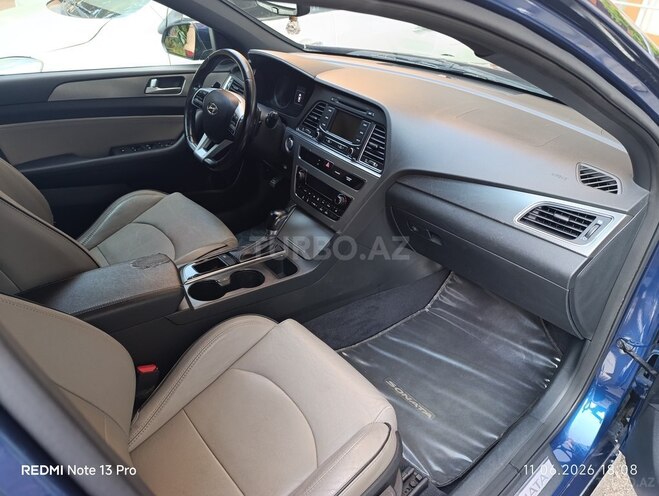 Hyundai Sonata-4