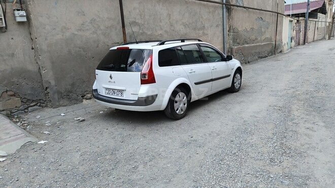Renault Megane-2