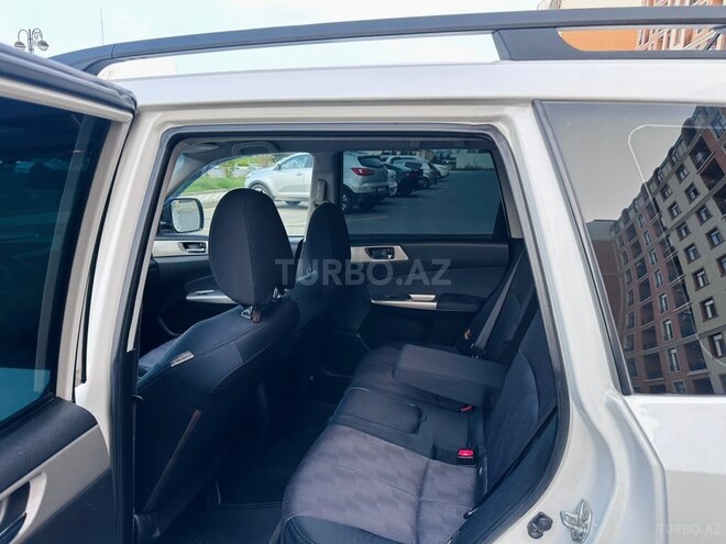 Subaru Forester-15