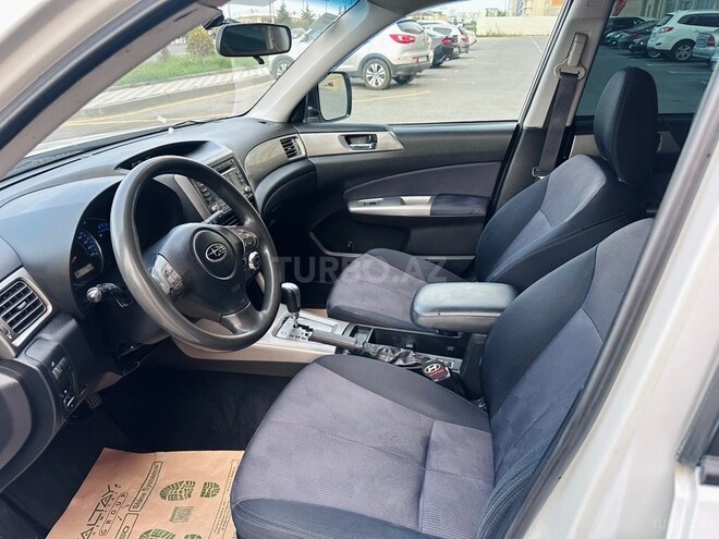 Subaru Forester-17