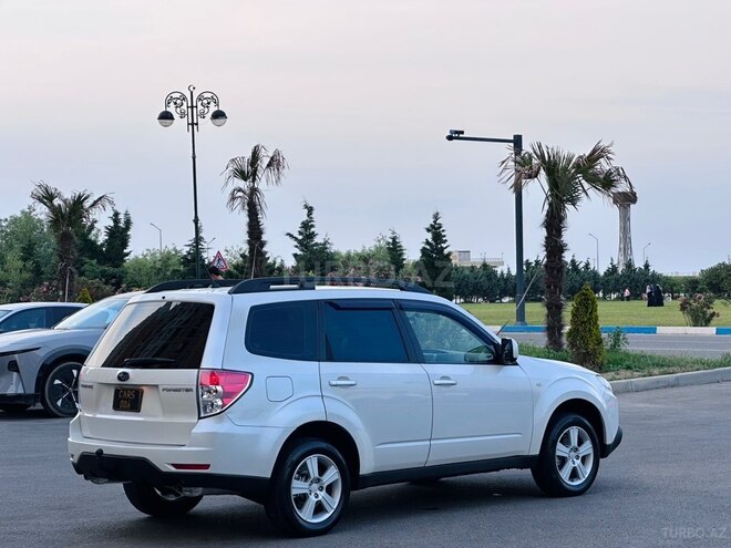 Subaru Forester-6