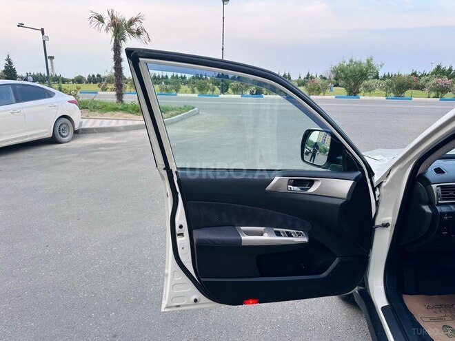Subaru Forester-18