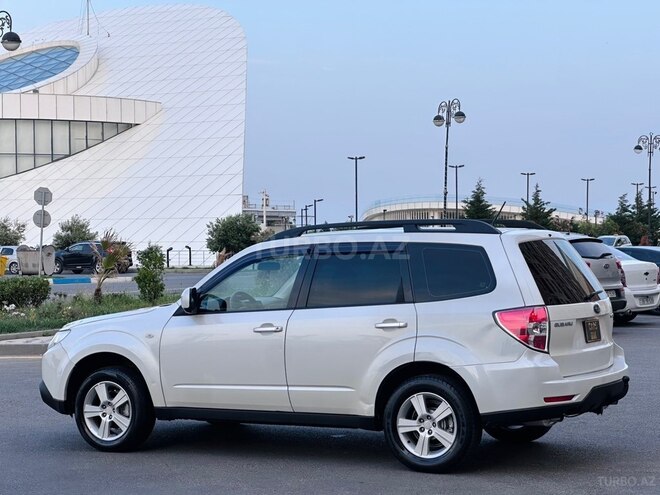 Subaru Forester-4