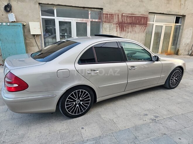 Mercedes E 320-3