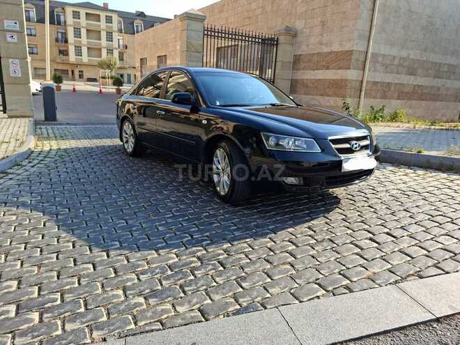 Hyundai Sonata-2
