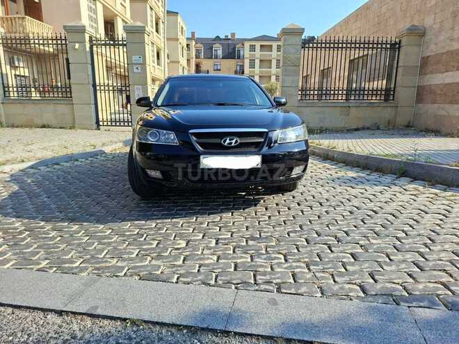 Hyundai Sonata-11