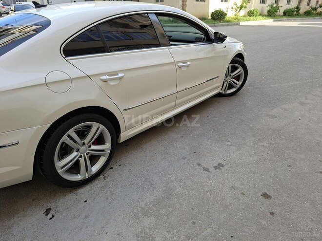 Volkswagen Passat CC-6