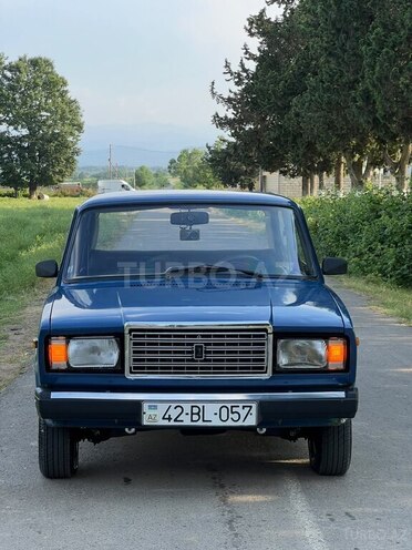 LADA (VAZ) 2107-1