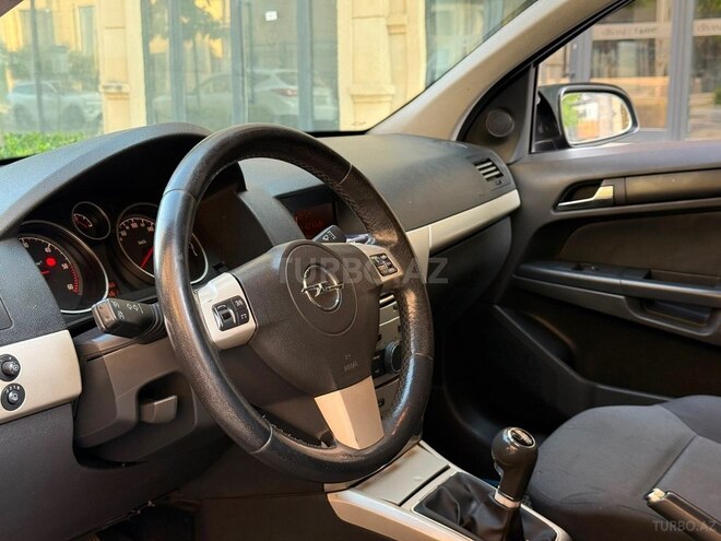 Opel Astra-4