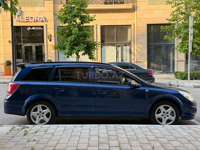 Opel Astra-11