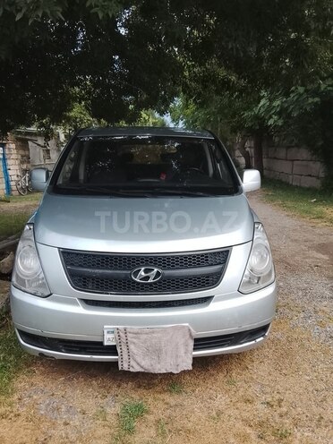 Hyundai H-1-1