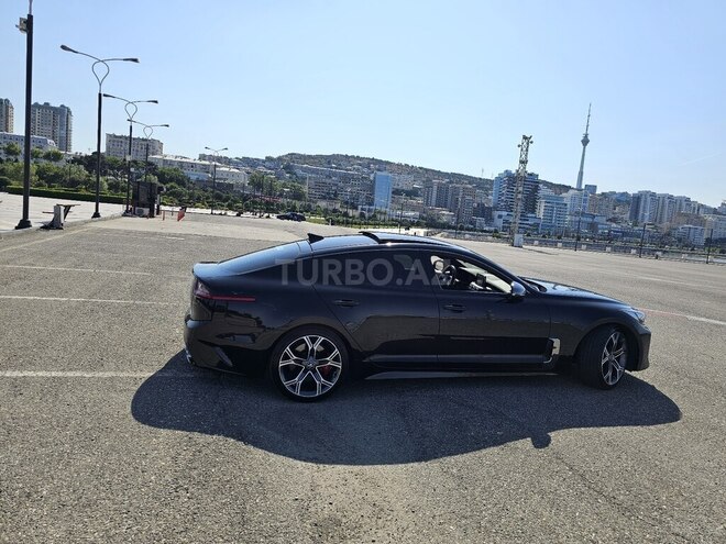 Kia Stinger-5