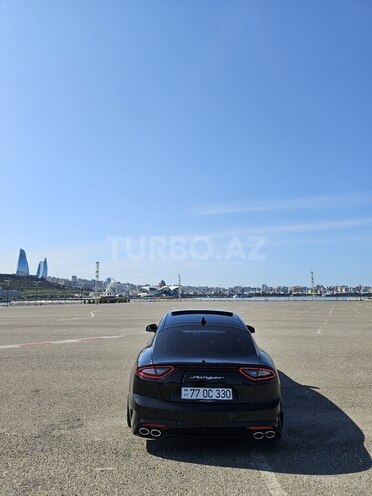 Kia Stinger-6