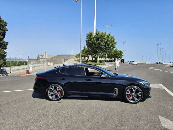 Kia Stinger-11