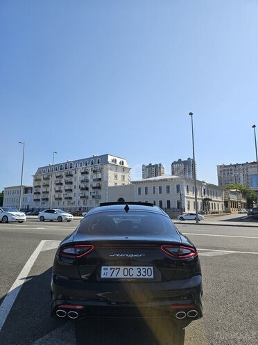 Kia Stinger-13