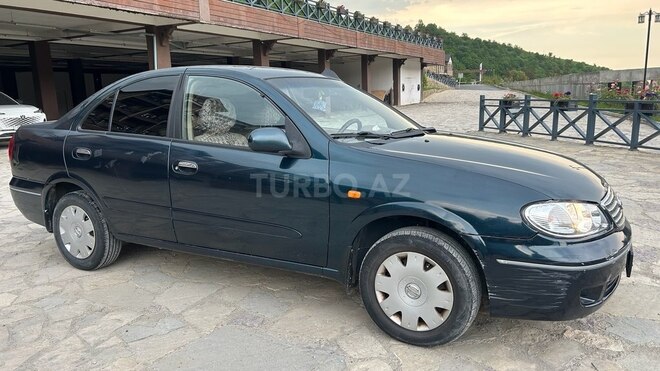Nissan Sunny-7