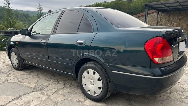 Nissan Sunny-4