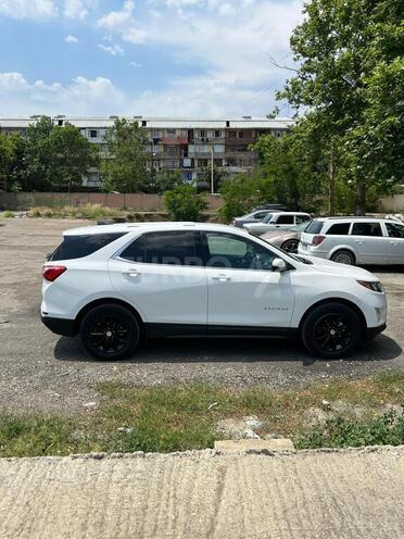 Chevrolet Equinox-3
