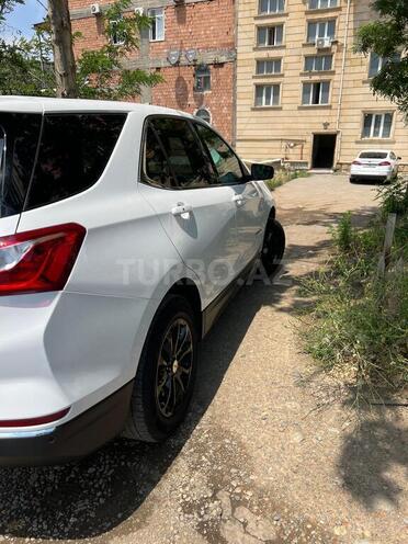 Chevrolet Equinox-5