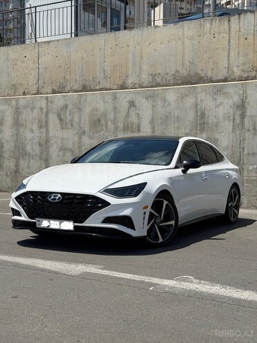 Hyundai Sonata-1